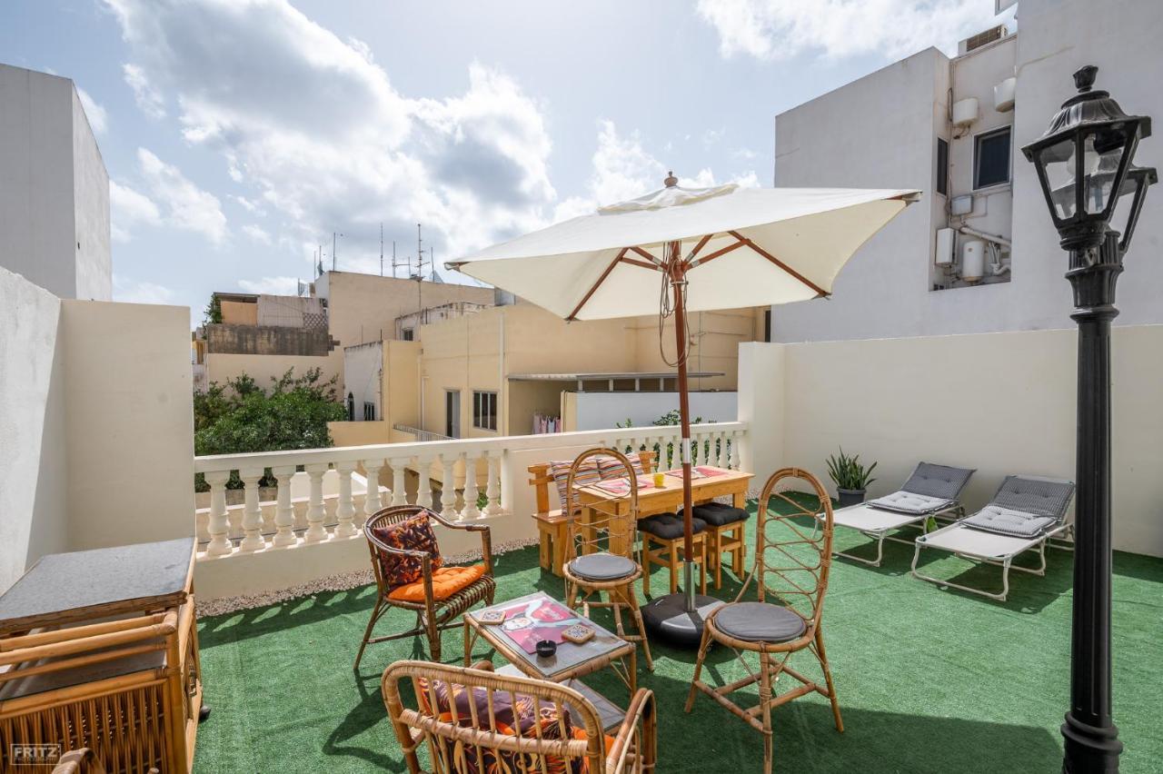 Close To Airport - Private Room With Private Bathroom Adults Only Gudja Екстер'єр фото